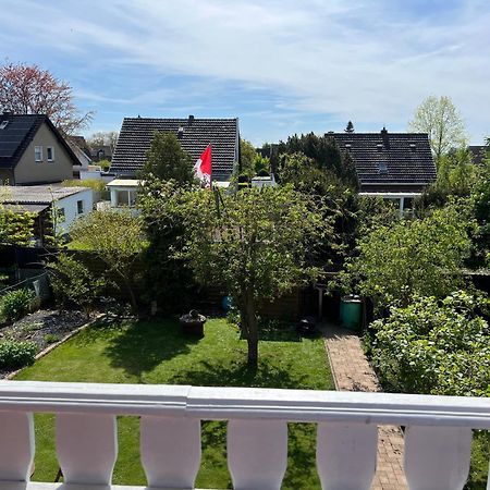 Elegante Apartment In Erftstadt Mit Balkon, Zentral, Bahnhof Nah, Phantasialand Bruehl Bei Cologne Exterior photo
