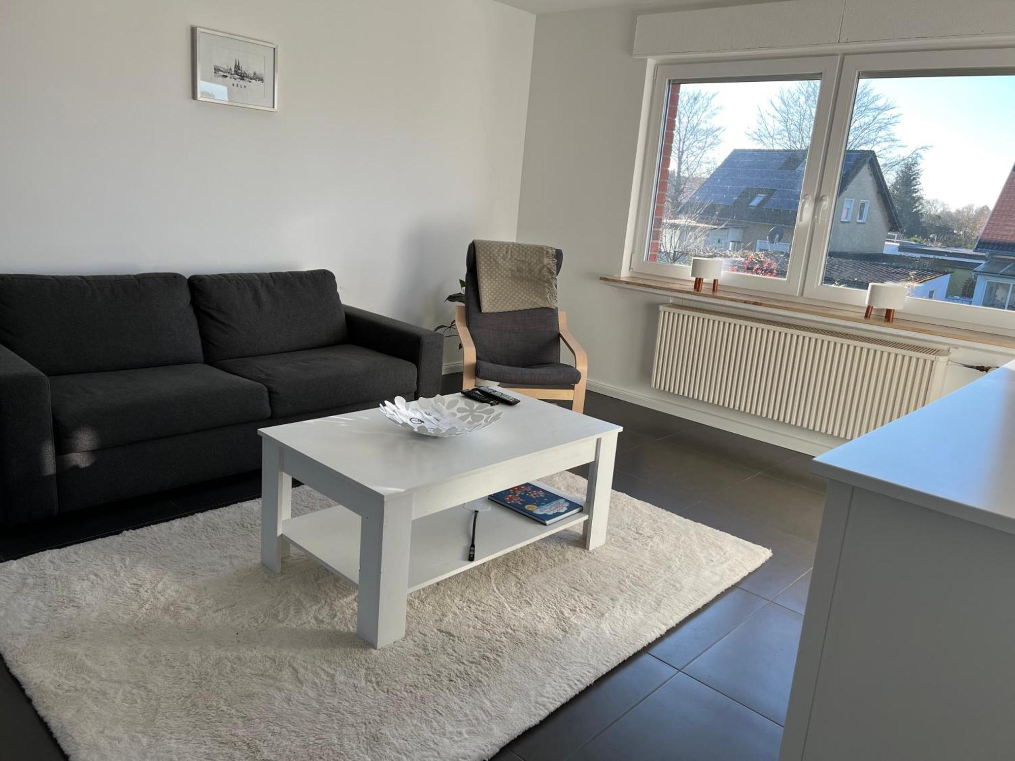 Elegante Apartment In Erftstadt Mit Balkon, Zentral, Bahnhof Nah, Phantasialand Bruehl Bei Cologne Exterior photo